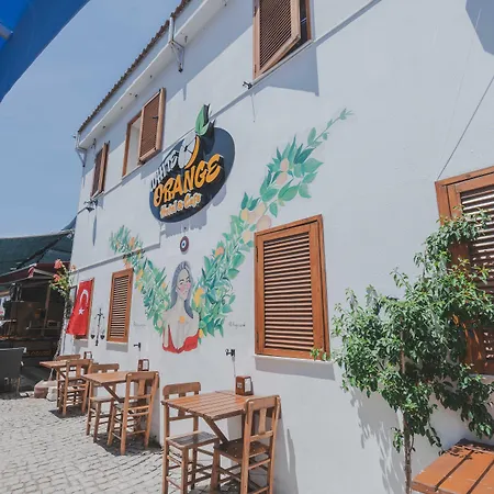 White Orange מלון איזמיר