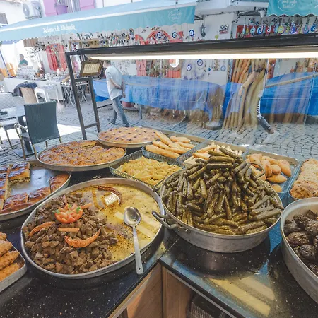 White Orange イズミル