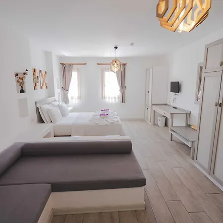 White Orange 3* イズミル