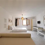 White Orange Hotel