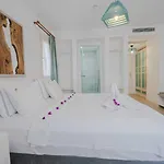 White Orange Hotel 3*