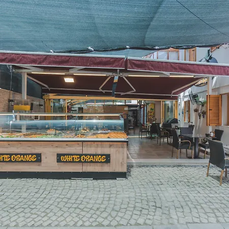 Hotell White Orange 3*