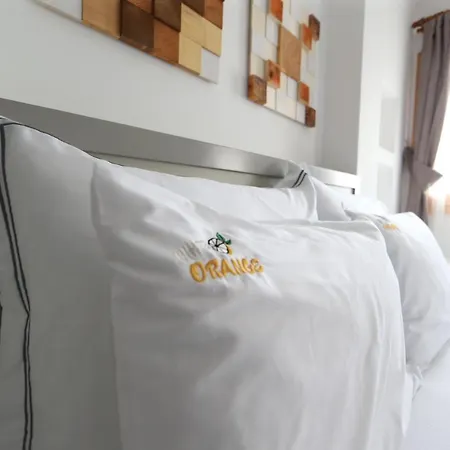 فندق White Orange 3*
