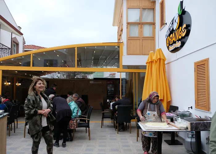 Hotell White Orange 3*