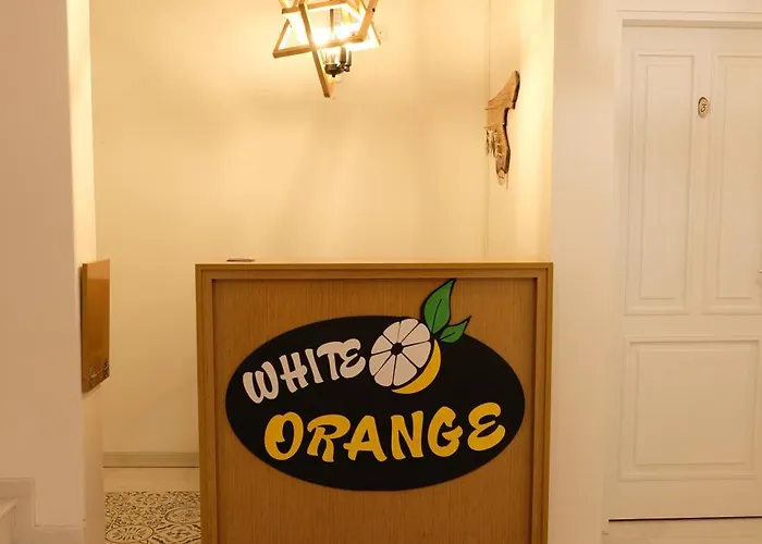 Hotel White Orange 3*
