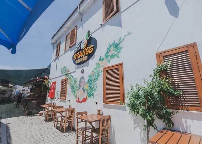 White Orange Hotel Esmirna