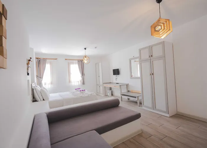 Hotell White Orange 3*