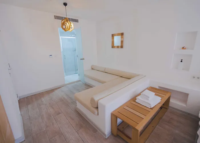 Hotell White Orange 3*