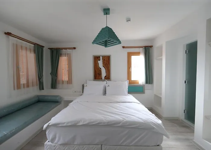 Hotel White Orange Esmirna